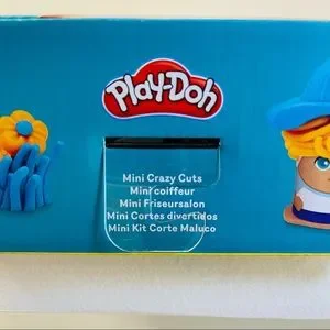 Hasbro Toys Playdoh Mini Crazy Cuts Kit Hair Stylist Piece